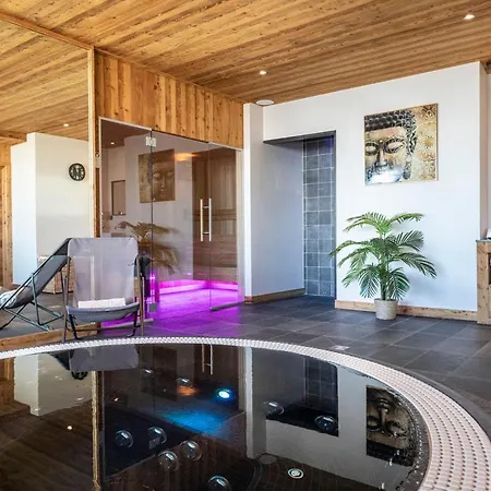 Chalets Du Koh-i Nor By Les Etincelles Chalet *